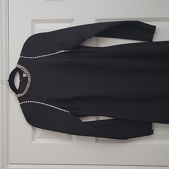 Mac Duggal black dress with gem detailing - Picture 4 of 15